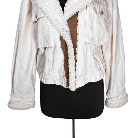 We The Free People Women’s Ivory Denim Faux Fur Suede Cropped Teddy Jacket L - Picture 8 of 11